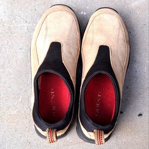 Quest slip on mocs